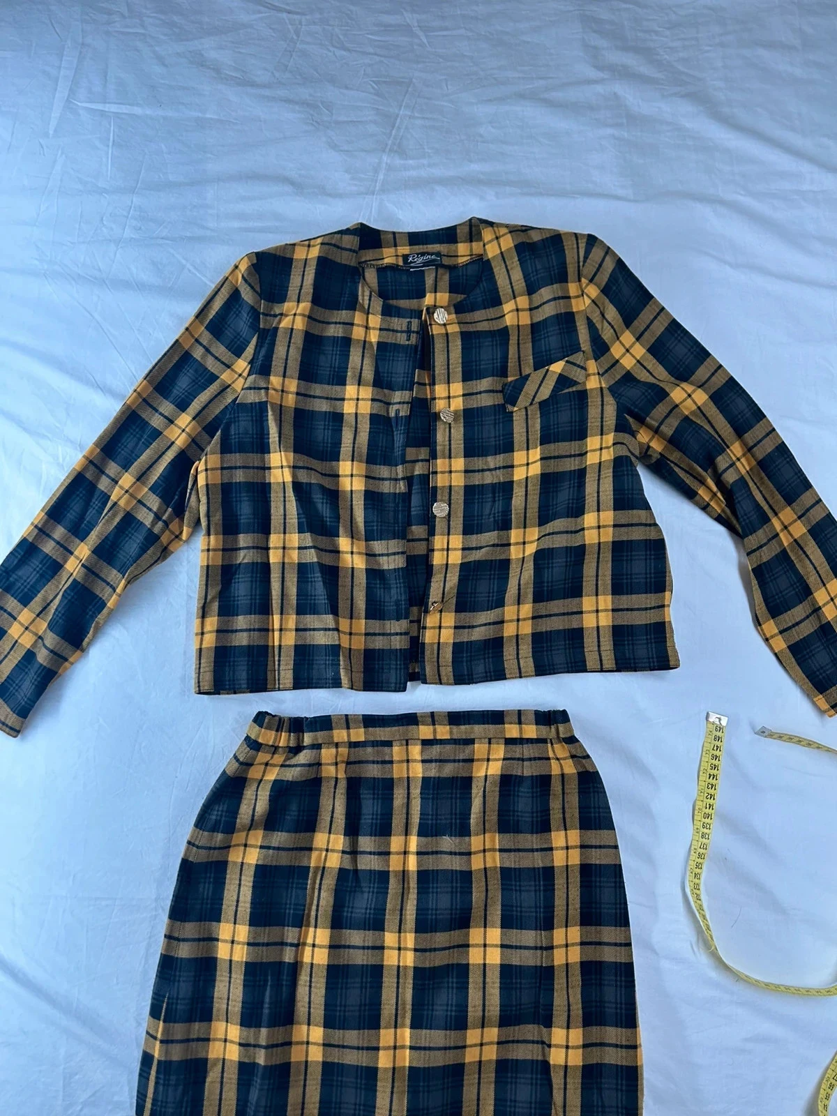 Ensemble combi blazer jupe régine à carreaux noir et jaune vintage